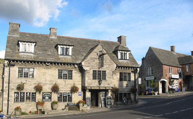 The-Bankes-Arms-corfe-castle