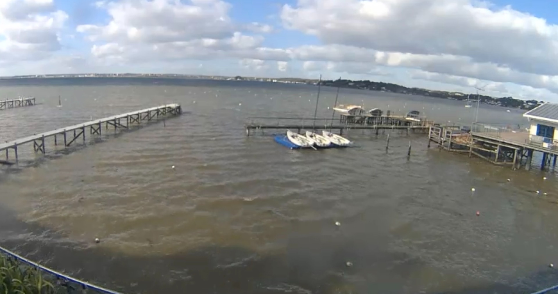 Sandbanks webcam overlooking Poole Harbour Dorset